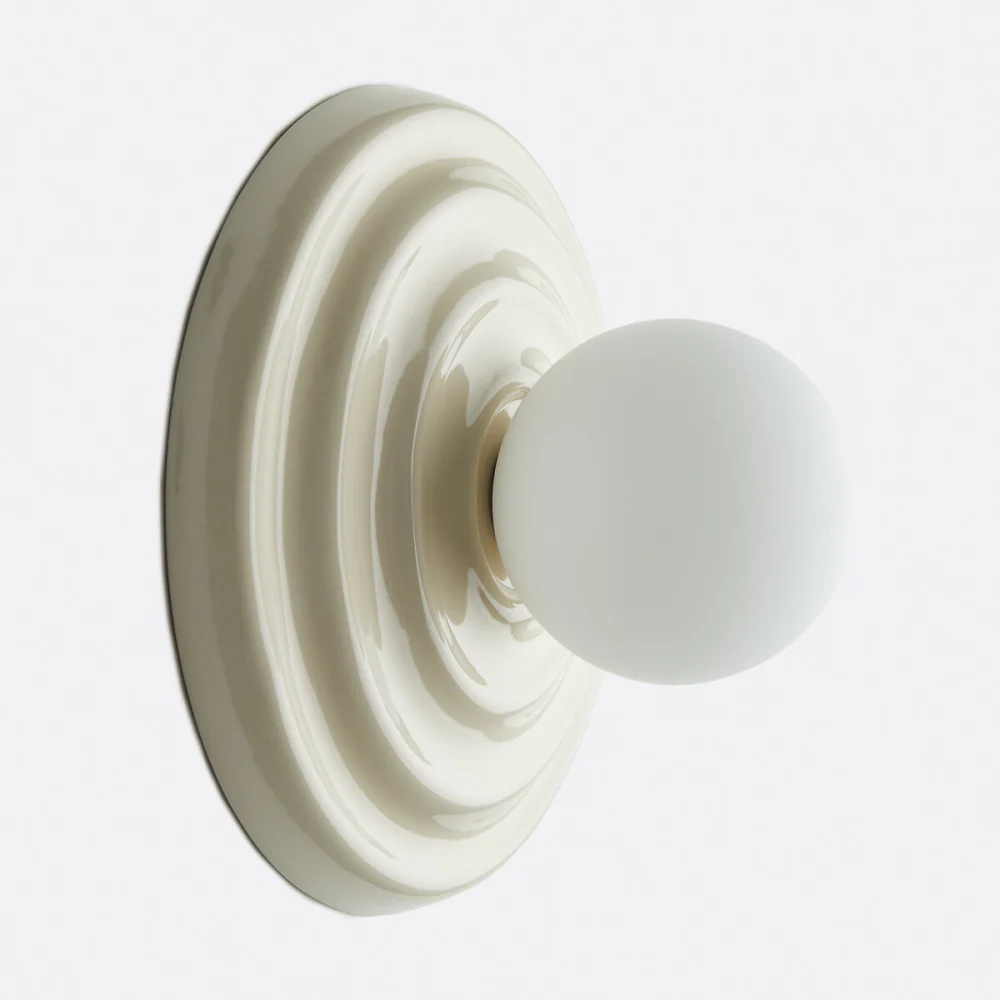 Ezrin Nordic Resin Globe Wall Light